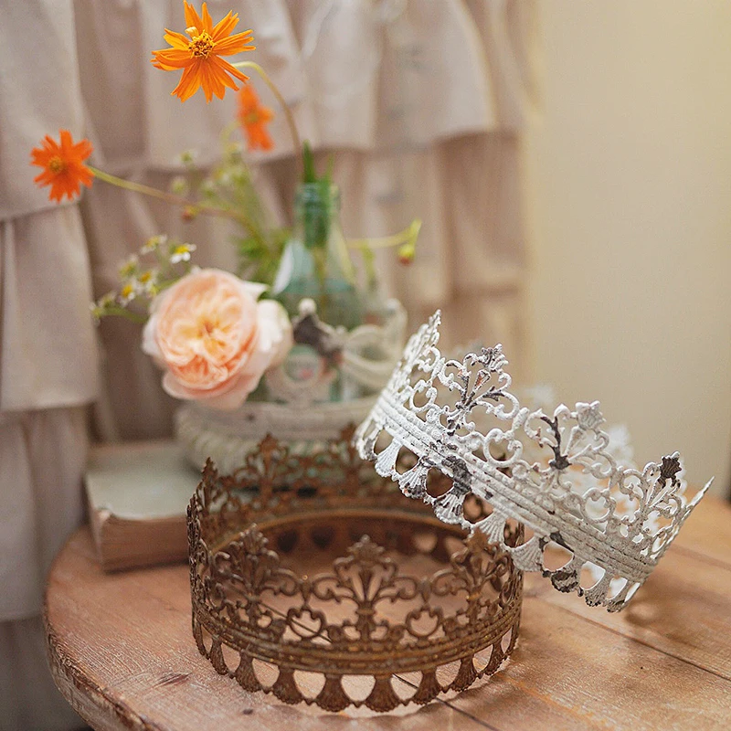 

Retro Iron Crown Metal Garden Decor Vintage