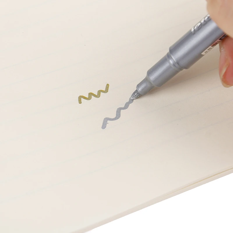 

2pcs/lot Gold And Silver DIY Metallic Waterproof Permanent Paint Marker Pens For Drawing Students Supplies Marker Craftwork Pen