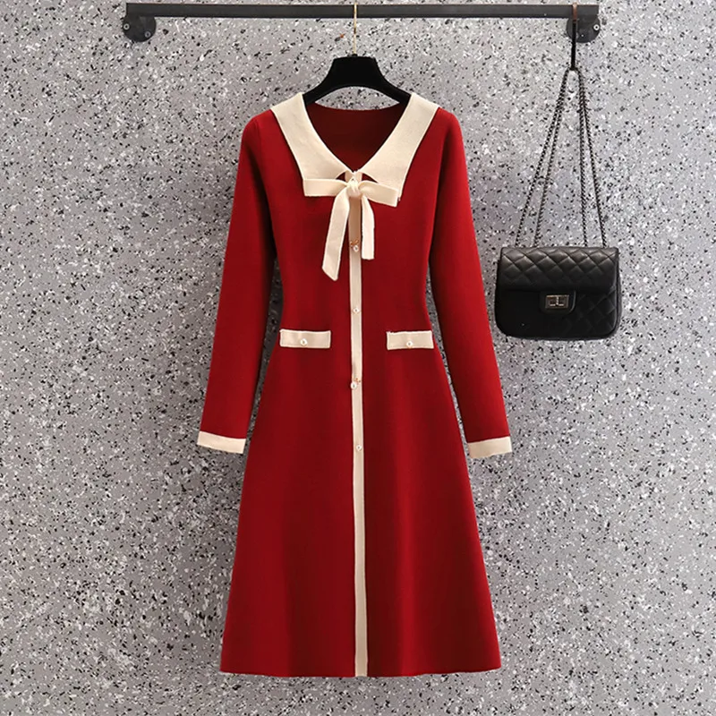 

Женское элегантное офисное платье-свитер с бантом и длинным рукавом