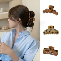 large acrylic leopard hair claws for women girls bath hair clip ponytail hairclip geometric barrette hair accessories headwear