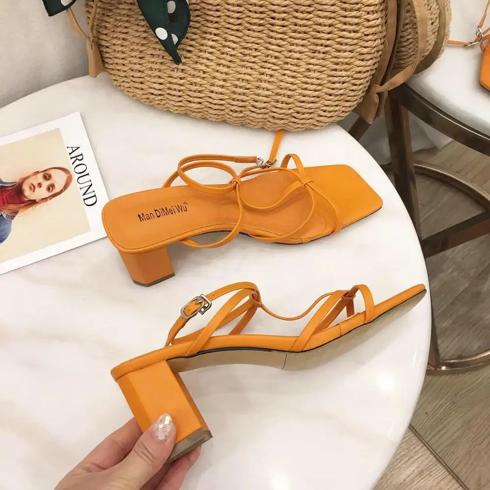 Женские офисные туфли летние сандалии с ремешком на щиколотке пикантные высоком