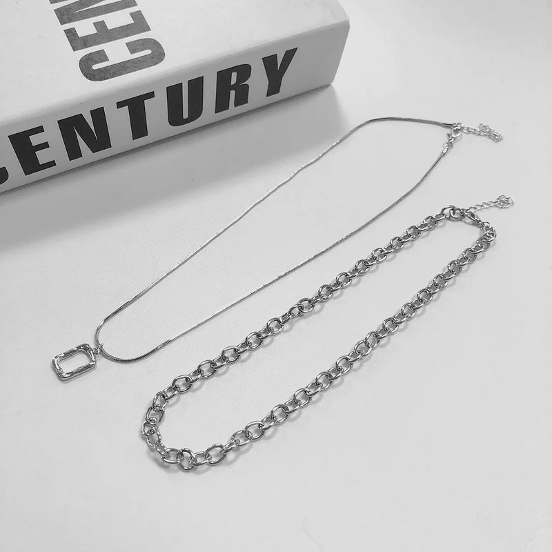 

Origin Summer Unique Design Double Layered Square Pendant Necklace for Women Thin Snake Chain Chokers Necklaces Fashion Jewelry