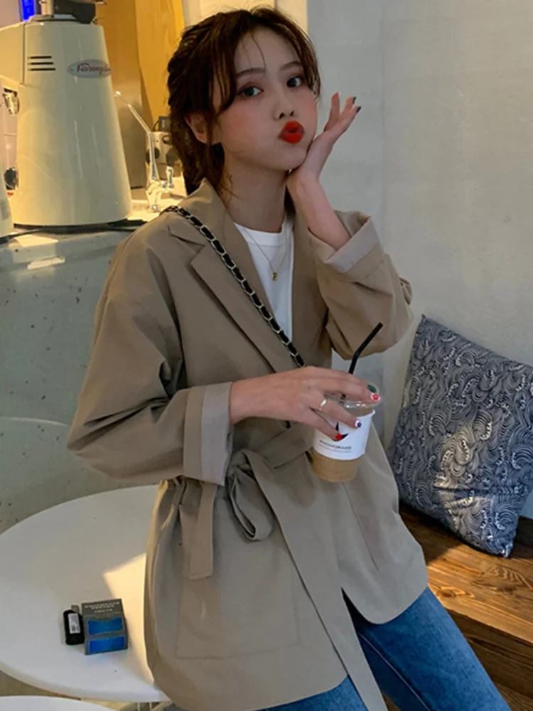 

Офисный черный костюм, куртка на весну и осень, универсальная ветровка с поясом, новинка 2021, тонкий модный Свободный Топ с длинным рукавом, т...