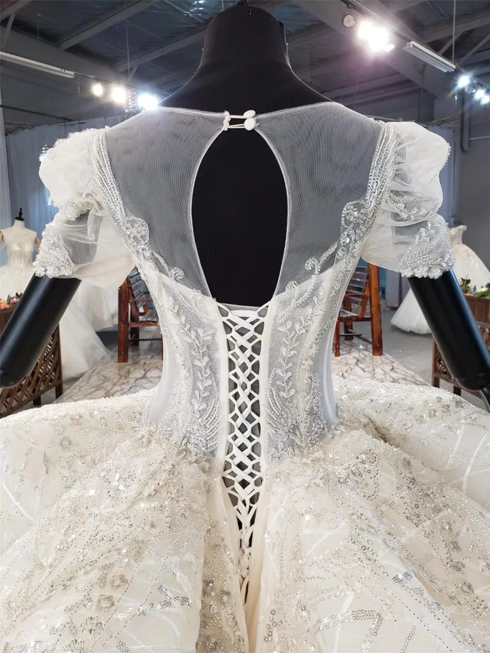 

SWEMILE Real Shot Luxury Royal Full Lace Wedding Dress 2021 1.5M Train Sweetheart Ivory Bride Ball Gown Vestido De Noiva Renda