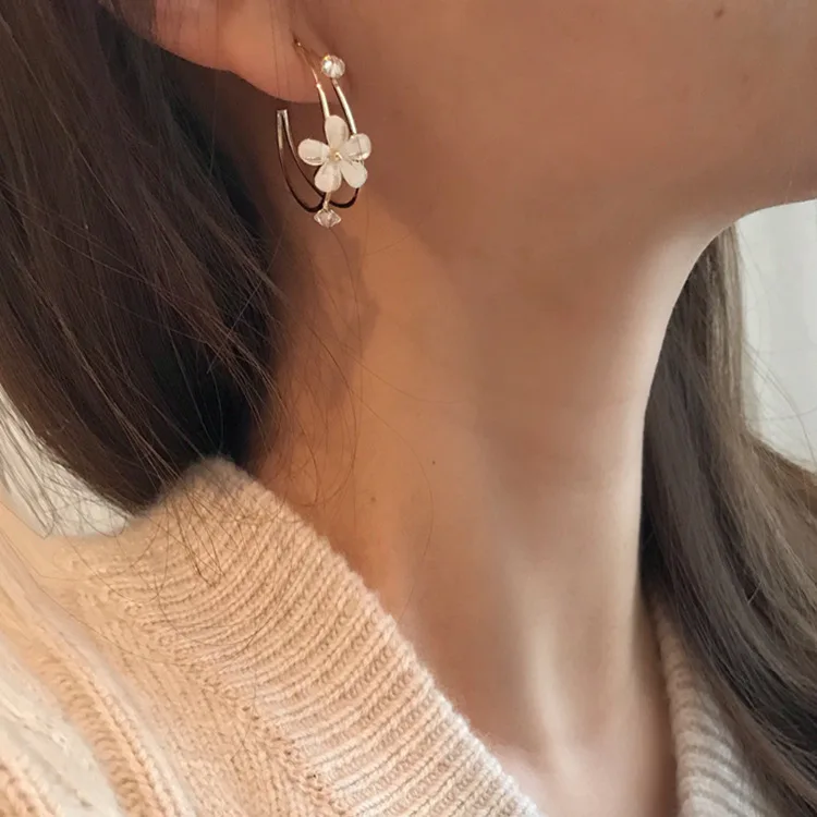 Серьги в виде цветка корейский темпераментный дизайн чувственные красные