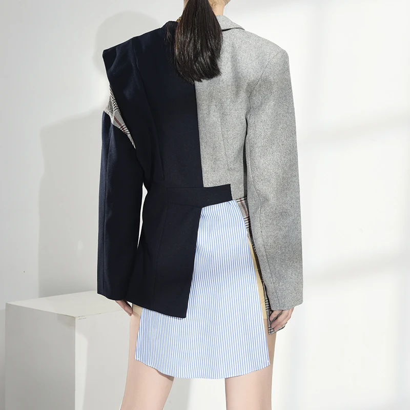 

[EAM] Women Striped Plaid Irregular Blazer New Lapel Long Sleeve Loose Fit Jacket Fashion Tide Spring Autumn 2021 1N90102S