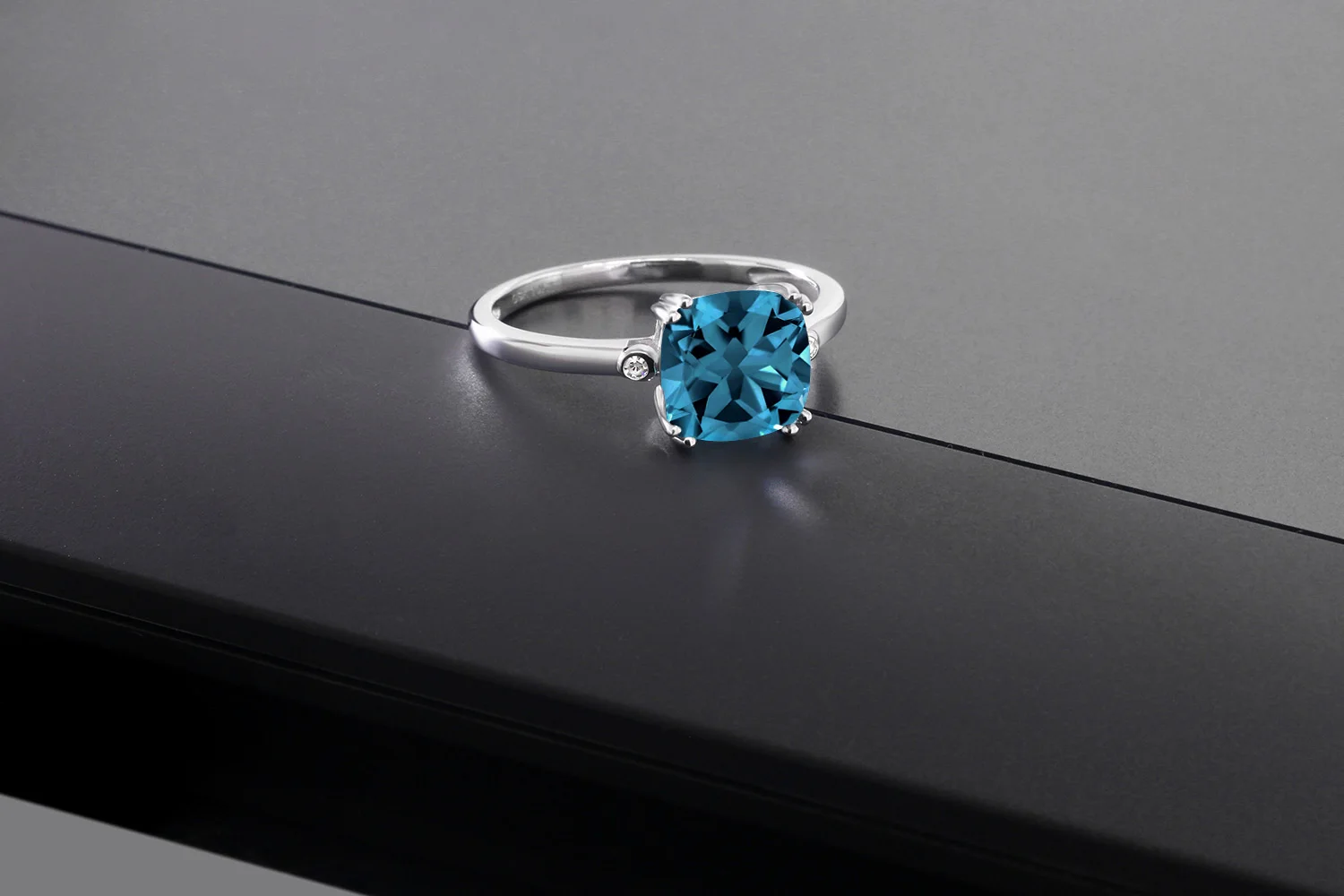 GemStoneKing 2 74 Ct подушка натуральный Лондон Голубой топаз с алмазным акцентом