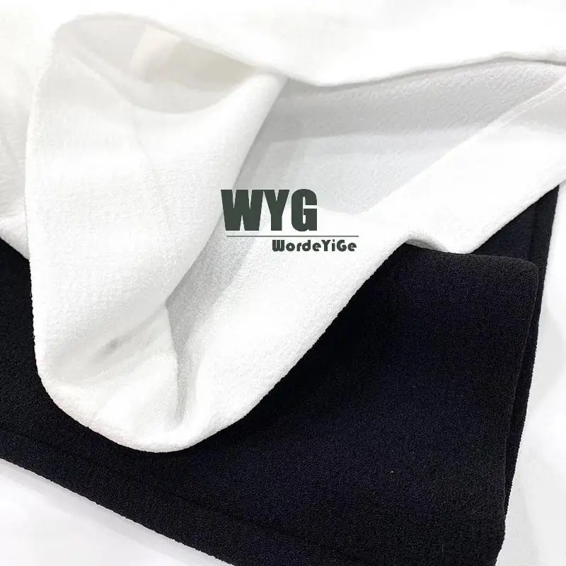 Женский комбинезон на одно плечо черный или белый однотонный без рукавов с