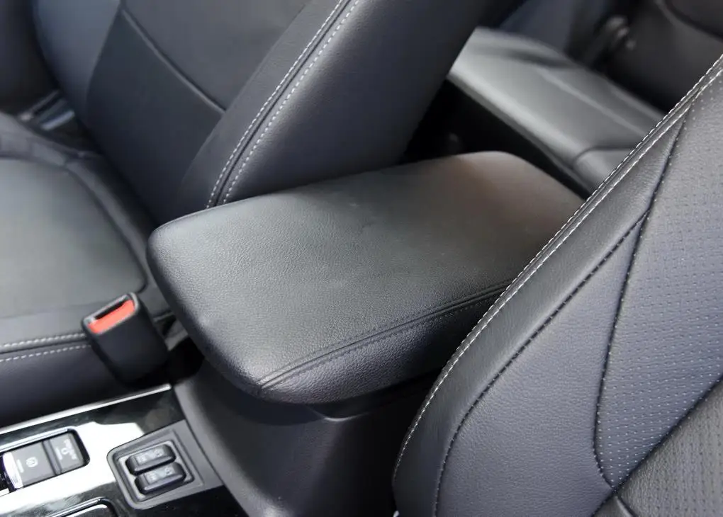 Накладка на подлокотник из микрофибры для Mitsubishi Outlander 2013 2014 2015 2016-2018 | Автомобили и