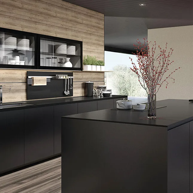 Кухонный шкаф из твердой древесины с матовым покрытием и немецким лаком |