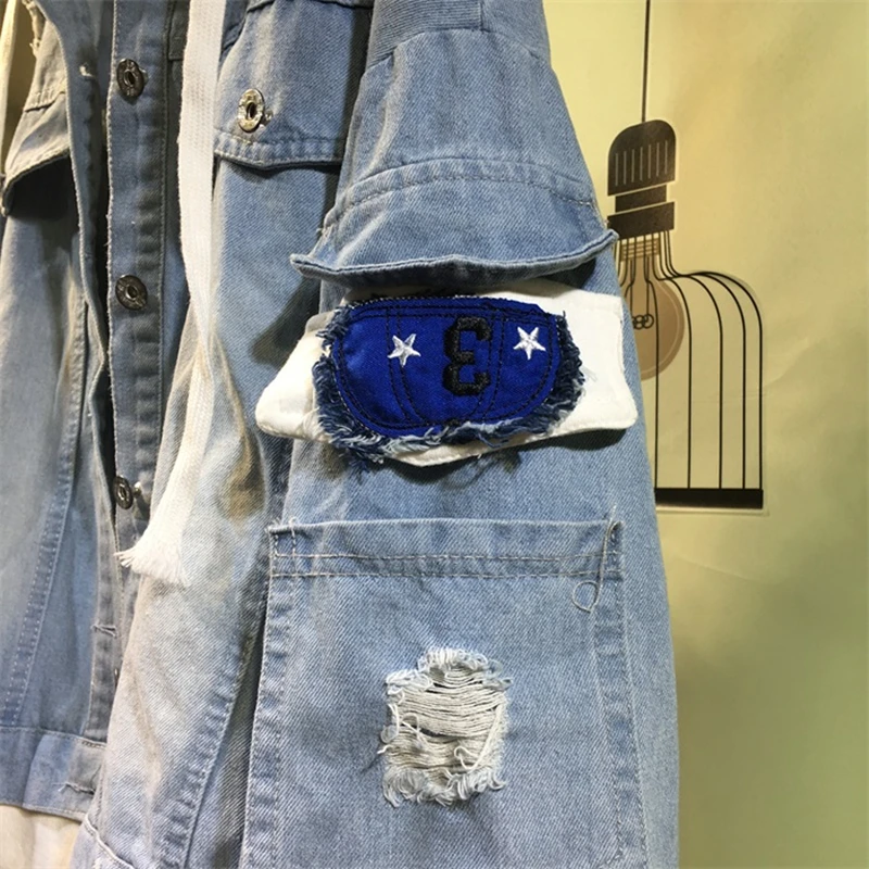 Женская джинсовая куртка с вышивкой большие размеры потертые джинсовые куртки в