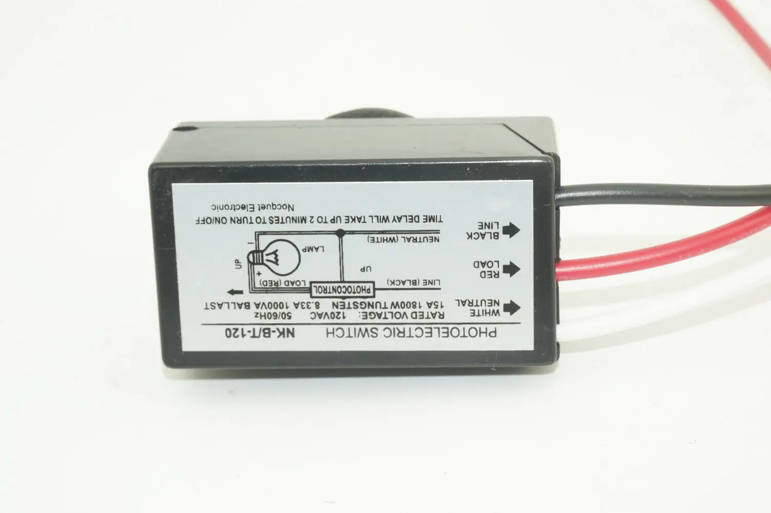 Фотоэлемент От заката до рассвета с утапливаемой кнопкой управления фотографией