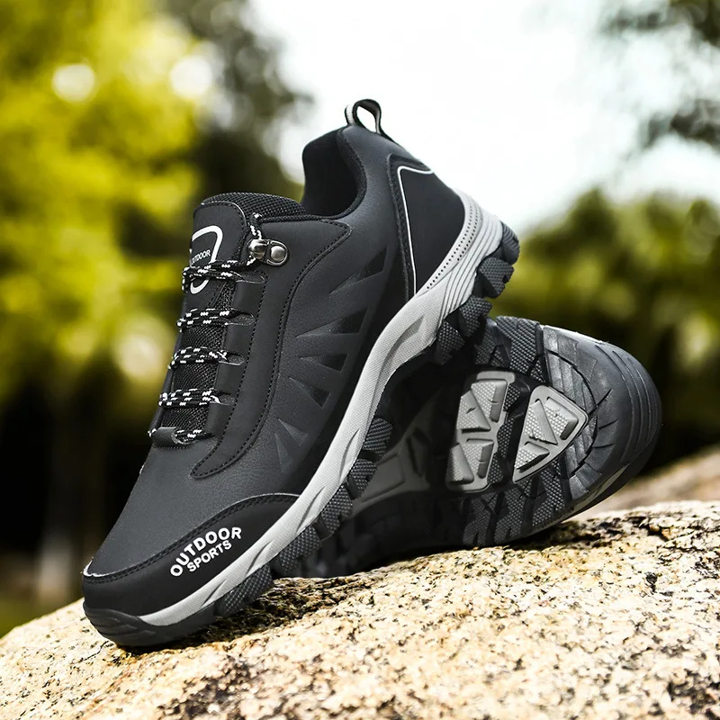 

Men Fashion Sneakers Winter Plus velvet Keep Warm Shoes Men Casual Shoes Popular Walking Shoes Men Vulcanize Shoes Jogging Shoes