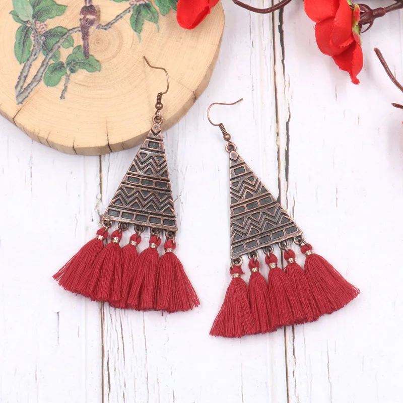 Крупный костюм модные трендовые аксессуары с новым узором геометрические