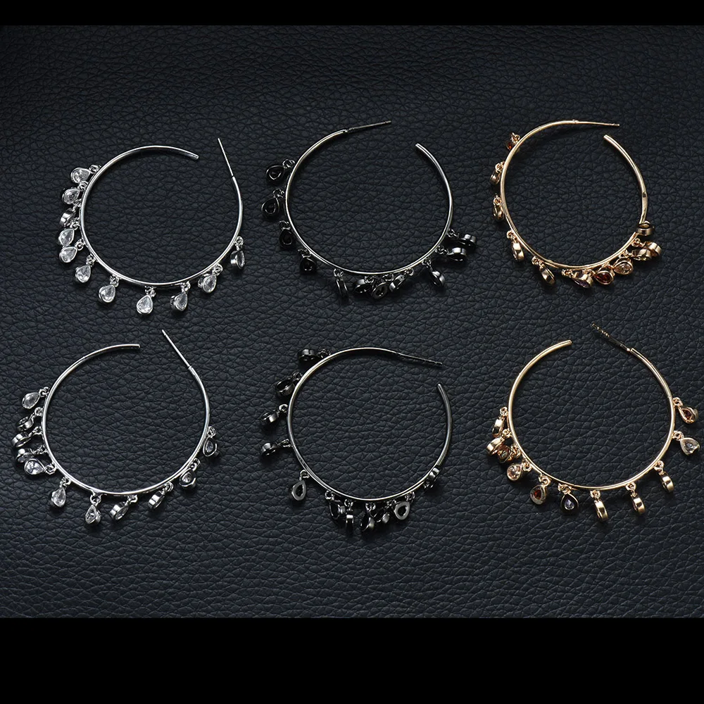 Женские серьги-кольца HIBRIDE с кисточками и кубическим цирконием массивные