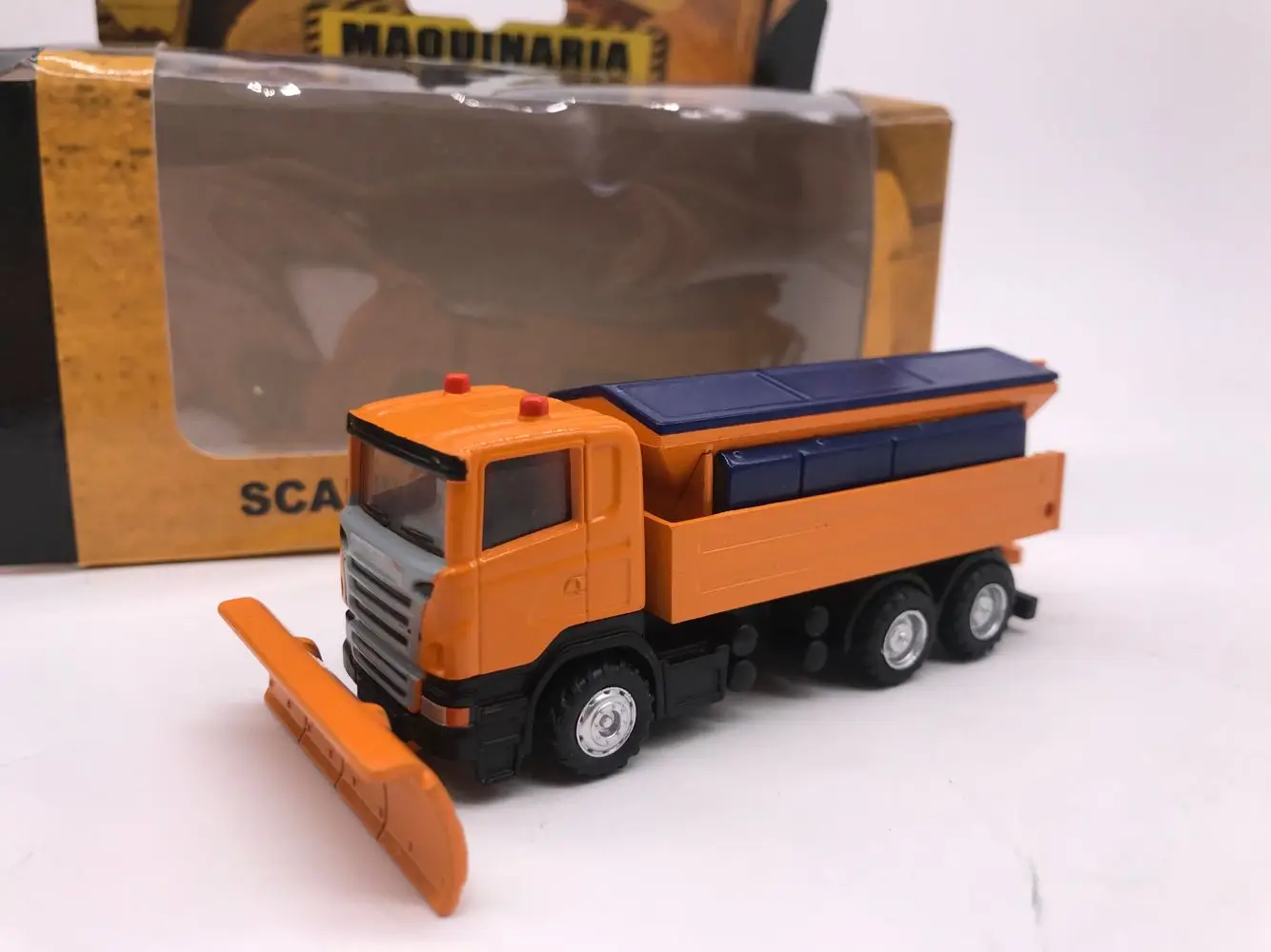 Модель автомобиля из инженерного сплава 1:87 Scan ia P 380 для детей Игрушечная модель