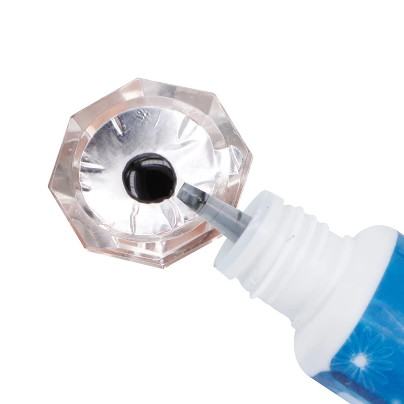 

2 eyelashes / Lot Sky S + 5ml makeup tool quick dry