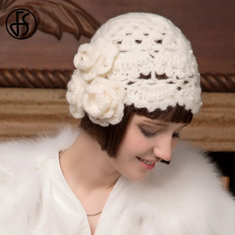 Женская вязаная шапка с жемчугом FS однотонная Повседневная теплая зимняя белого