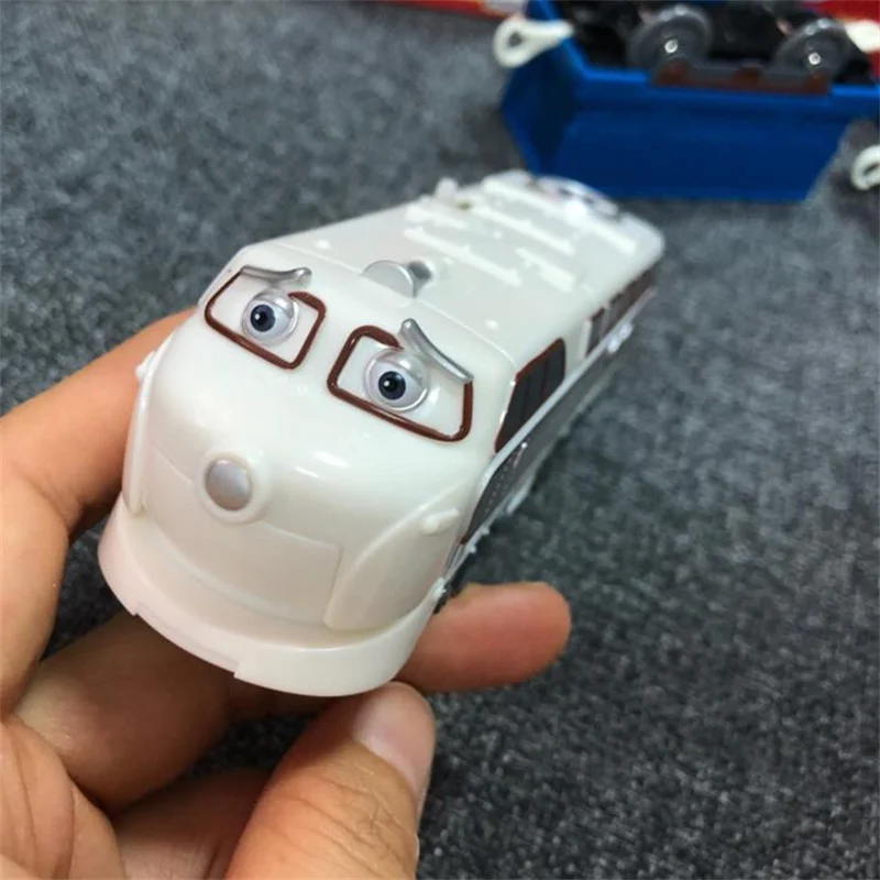Plarail Chuggington CS-11 Chatsworth Электрический моторизованный игрушечный поезд детская игрушка подарок