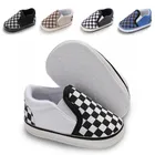 Обувь для маленьких мальчиков и девочек, кроссовки для новорожденных, мягкие, с рисунком в клетку, светильник кие, с хлопковой подошвой