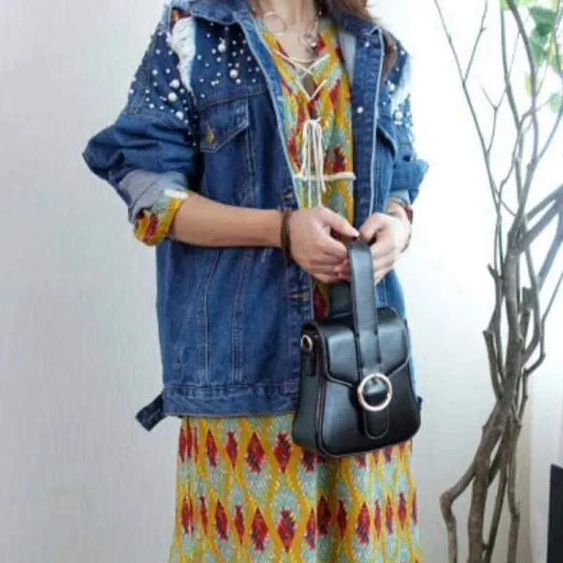 Хорошая Весенняя элегантная женская рваная джинсовая куртка с дырками