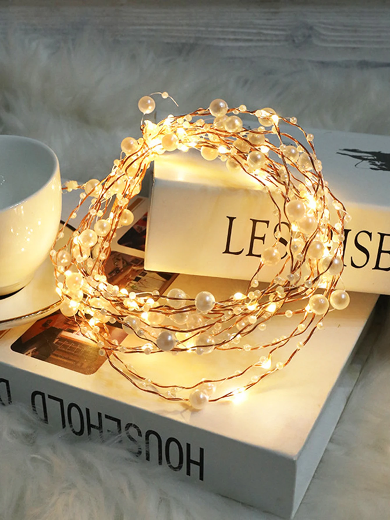 

5 Meters 50 LED Pearlized Fairy Lights Battery Powered Copper Wire String lights for Wedding Home Party Christmas Decorations