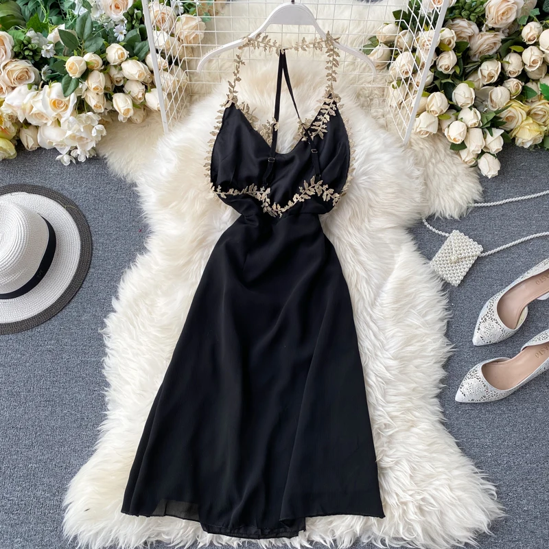 

Party Evening Dress Sexy Embroidery Spaghetti Strap Dress Women Black 2020 Club Backless Slit Vintage Slip Dresses Femme Vestido
