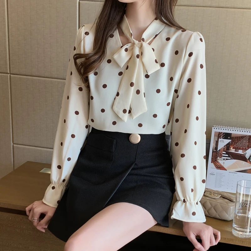 Женские шифоновые блузки в горошек с галстуком бабочкой красные черные белые для