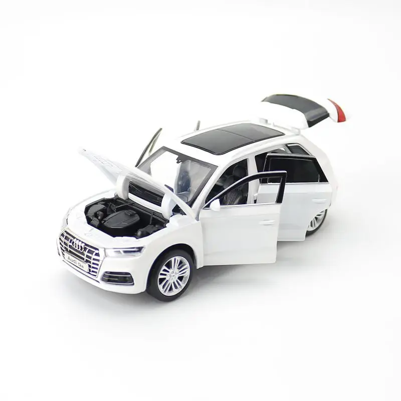 1/32 Новинка Audi Q5 SUV литая модель металлический Автомобиль звуковая светильник вая