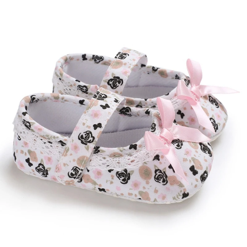 

New Baby First Walkers Clothing Baby Shoes Newborn Infant Pram Girls Princess Lace Bowknot Soft Shoes