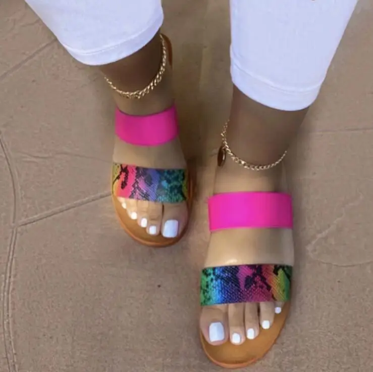 

outdoor leisure beach sandals Spring/Autumn 2021 new double-layer leather graffiti printed flat non-slip durable slippers