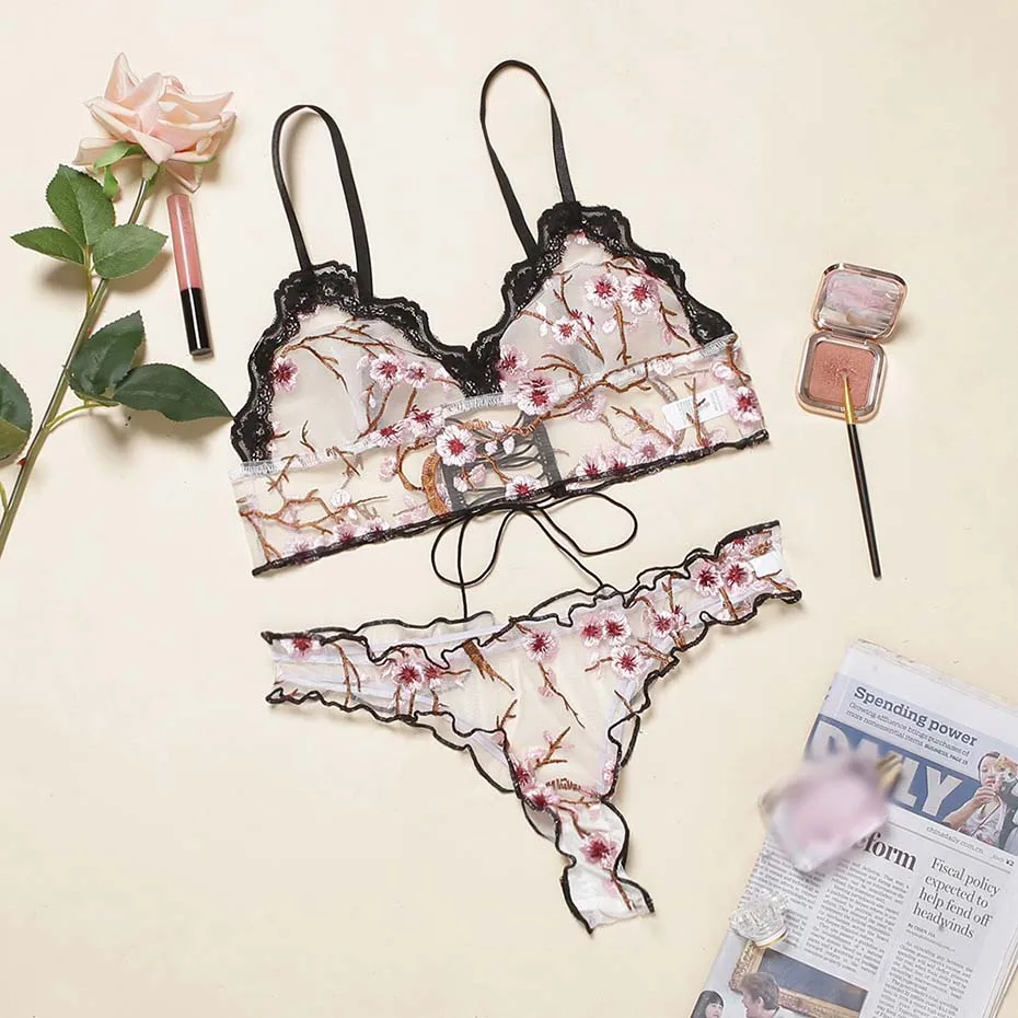 

Sexy Women's Embroidery Underwear Micro Bikini Lingerie Set Sexy Hot Erotic Lace Bondage Babydoll Erotic Lingerie Porno Costumes