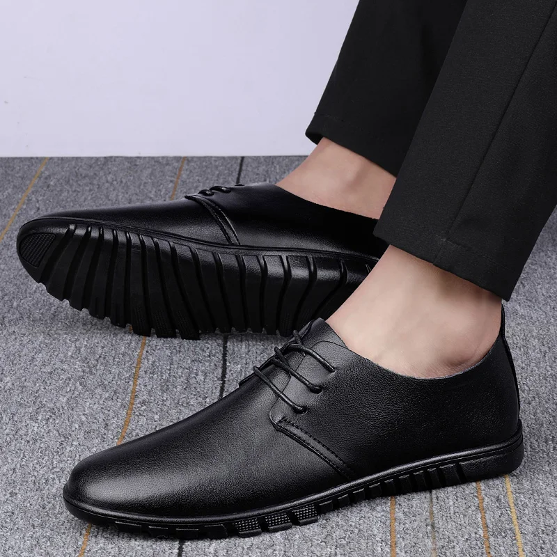 

Men Wedding Shoes Dress Lace-Up British Style Brogue Shoe 37-45 Genuine Leather Men Business Pointed Toe Shoes Non-slip Oxford %