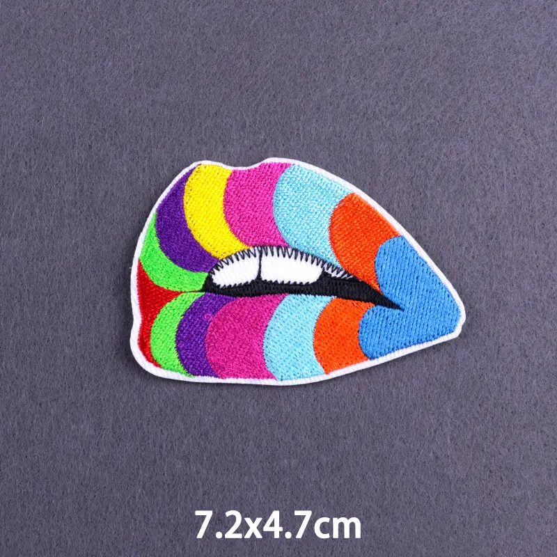 Нашивки с вышивкой в виде красного сердца черепа на одежду нашивки для губ