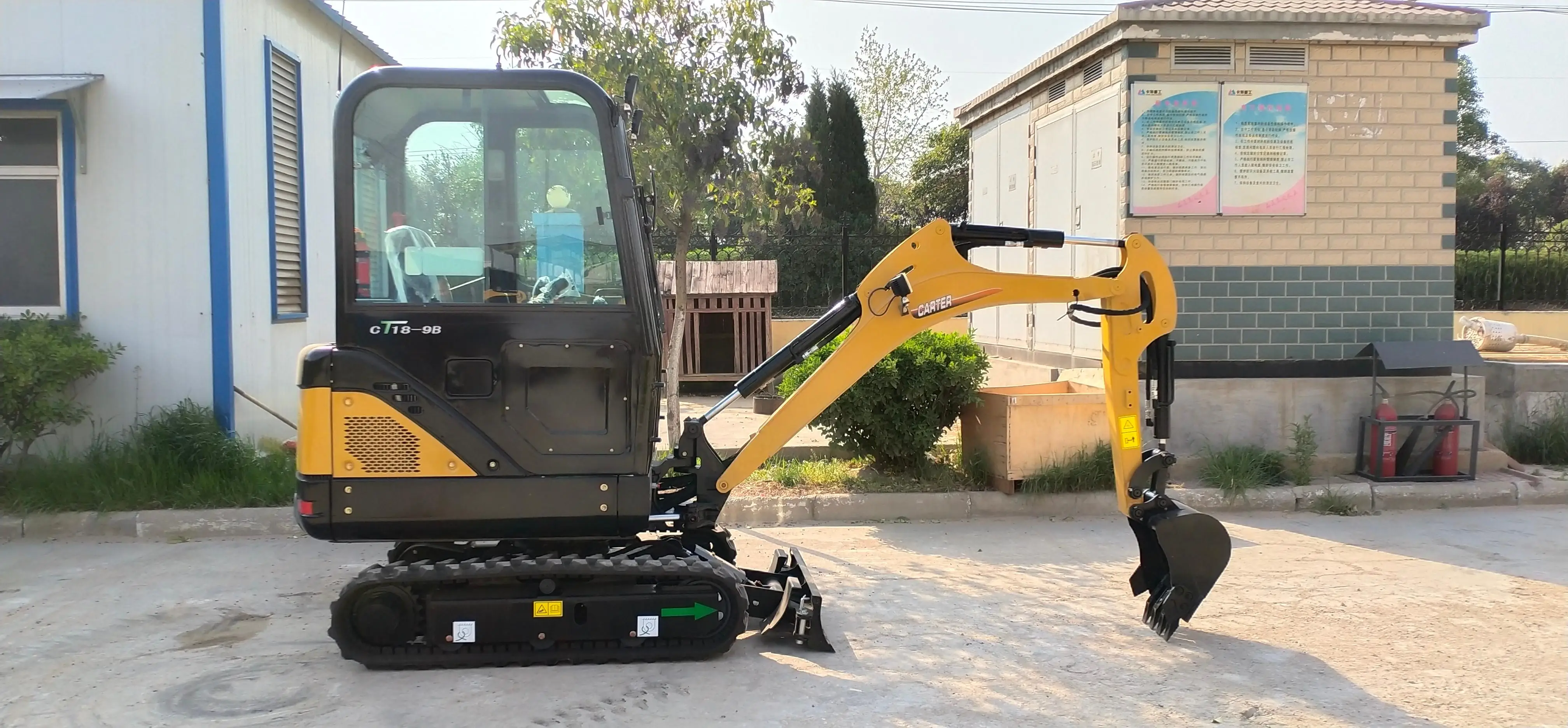 

mini excavator towable backhoe digger excavator
