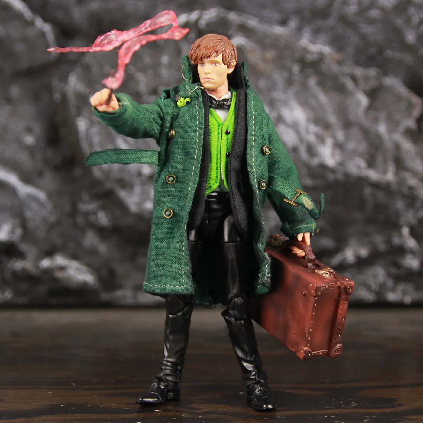 Экшн-фигурка Newt Scamander 6 дюймов фильм Фантастические твари где их найти кукла