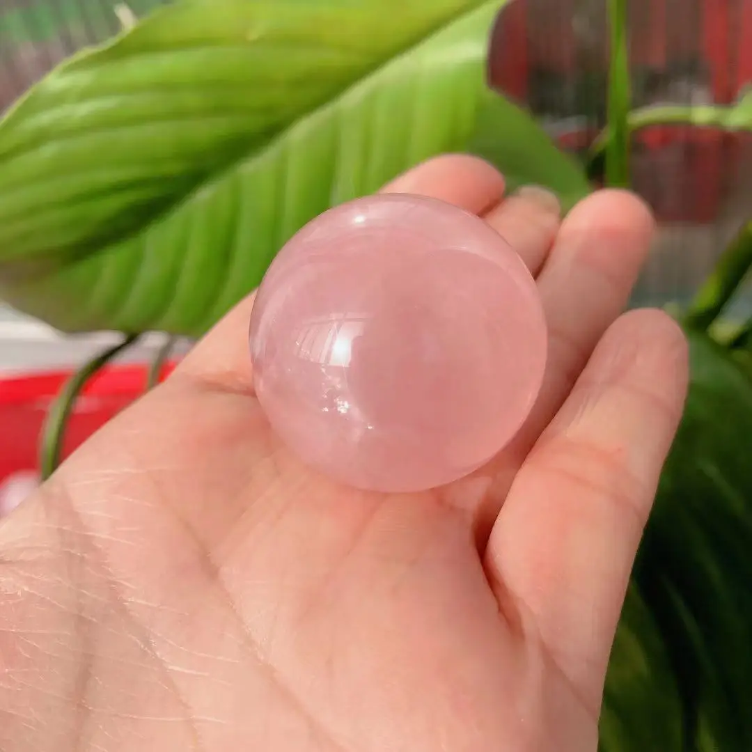 

Beautiful rose crystal ball natural crystal Reiki healing home furnishings