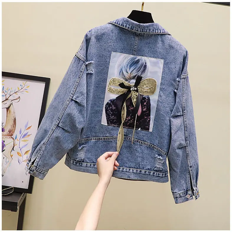 

Women Flowers Embroidery Denim Jacket Turn-down Collar Jean Jacket for Women Loose Casual Ripped Holes Jean Coat Female Outwear