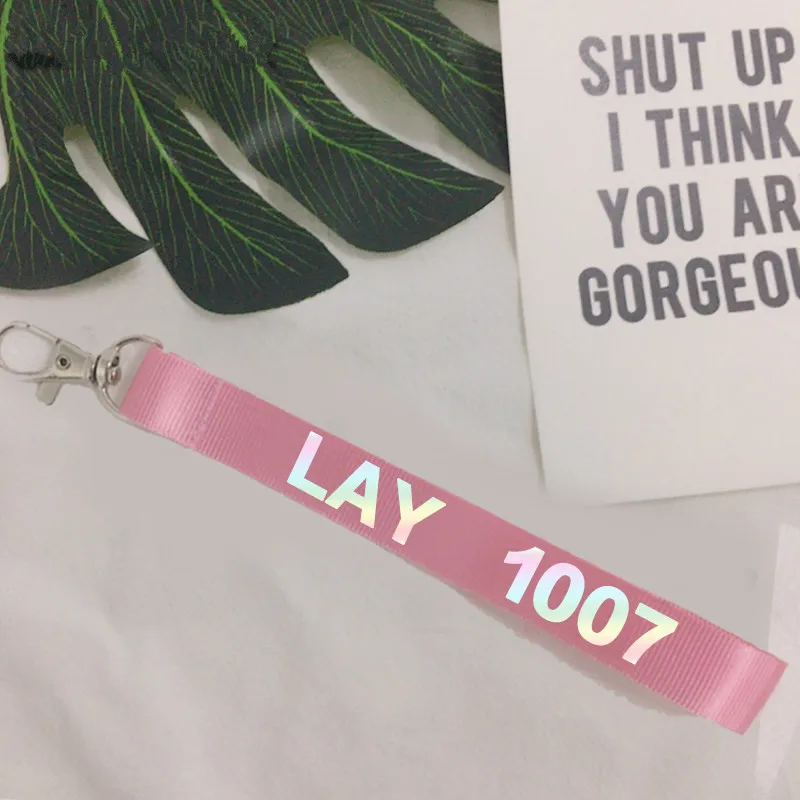 KPOP EXO Key Strap CHEN Laser KAI SEHUN DO SUHO BAEKHYUN LUHAN LAY KRIS TAO Ring Wristlet Keychain Charms | Украшения и