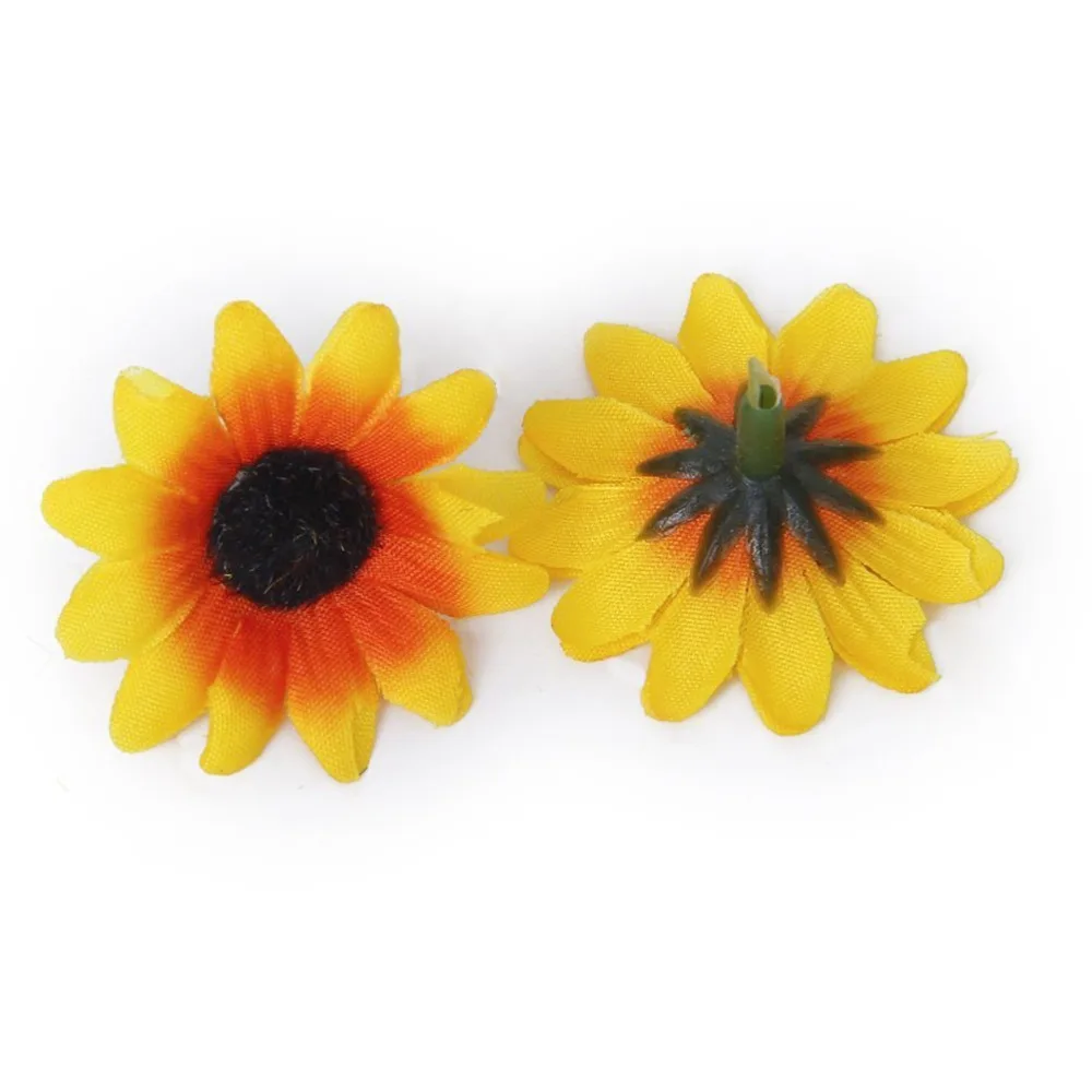

ANGRLY 100pcs Wedding Decoration Flowers Lifelike Artificial Plastic Sunflower Heads Home Party Decorations Props (Yellow)