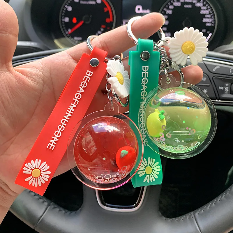 

Fashion Cartoon Fruit Quicksand Key Creative Acrylic Floating Ball Couple Ornaments Cute Liquid Strawberry School Bag Women Gift