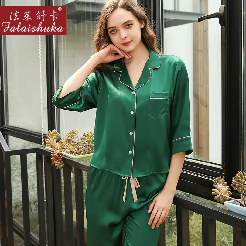 Lady  Silk Homewear Pajamas Sets 2020 Half Sleeve Silk Sexy  Homewears Sleepwears  Calf Length Pants Pajama Set Silk Home Wears