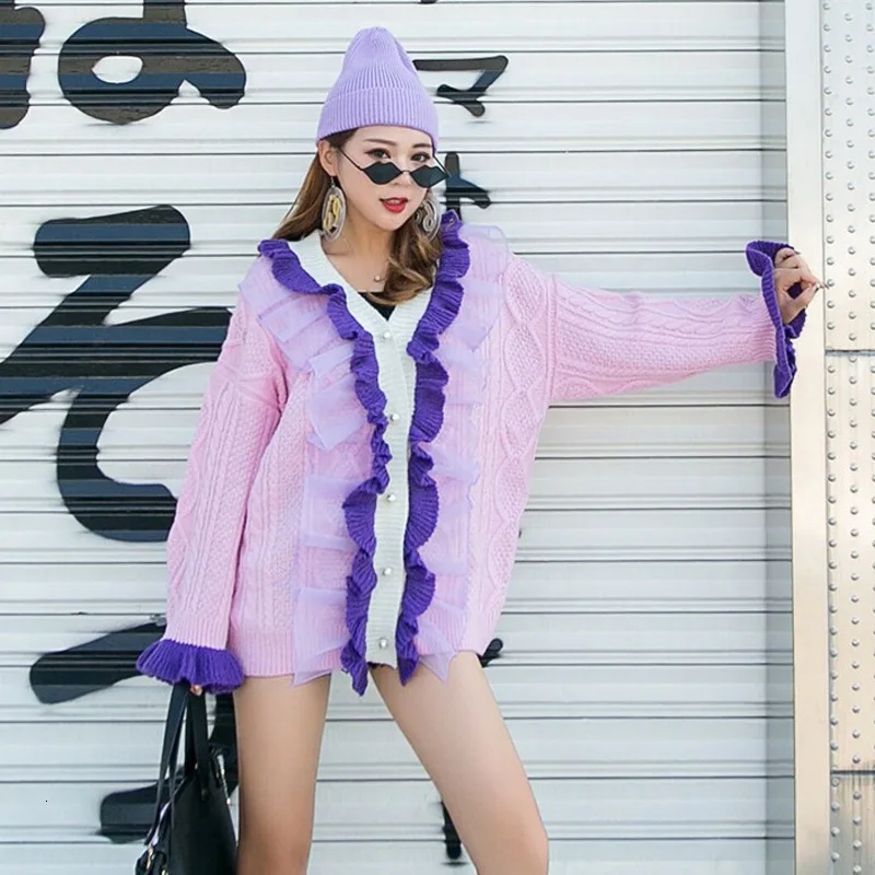 Женский вязаный свитер QING MO розовый с расклешенными рукавами и оборками осень 2019|