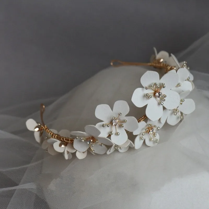 

Handmade Leather Flower Bridal Hair Crown Pearls Women Tiara Fashion Wedding Prom Hairband Hair Piece