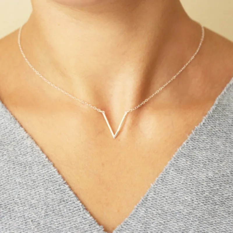 

Necklace female lover's golden gold color simple V-shaped pendant necklace engagement jewelry letter necklace