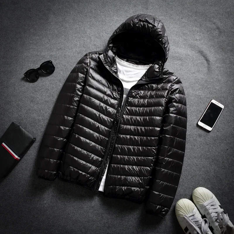 

Men's All-Season Ultra Lightweight Packable Down Jacket Water and Wind-Resistant Breathable Coat Big Size Men Hoodies Jackets