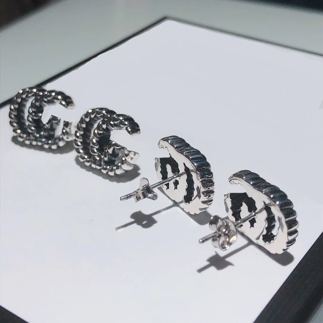 

925 sterling silver earrings, exquisite earrings; letter earrings, classic micro-label 1:1, holiday gift selection