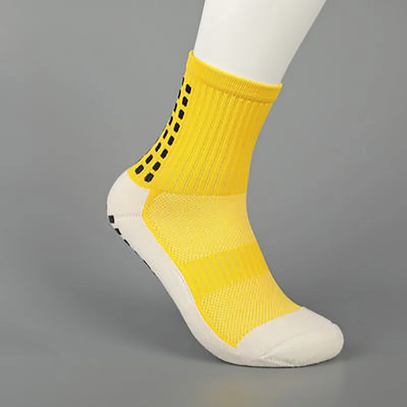 

New Men Anti-skid Soccer Socks High Quality Soft Breathable Thickened Sports Running Cycling Socks Hiking Women Soccer Socks