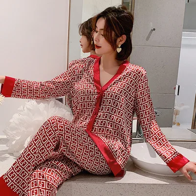 

Spring Summer Long Sleeve Pajamas Overall Print Women Silk Pajama Set Soft Satin Sleepwear Sexy V-Neck Pijama Home Suit