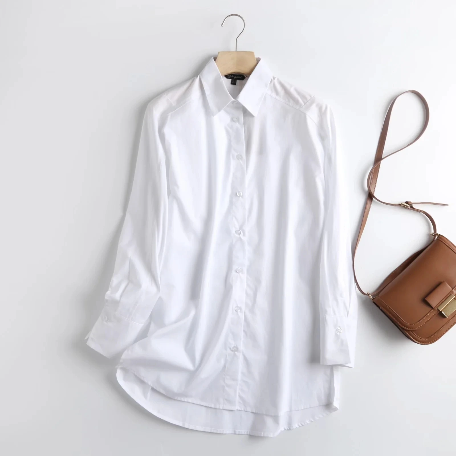 

Withered Autumn Long Sleeve Blouse Women Long Shirt England Style Office Lady Fashion Solid Simple Cotton White Loose Blouse